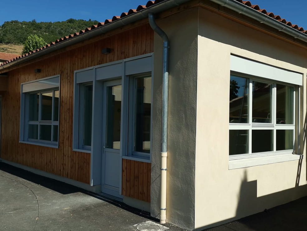 Деревянные окна из сосны