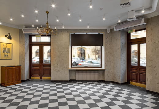 Входные деревянные двери из дуба