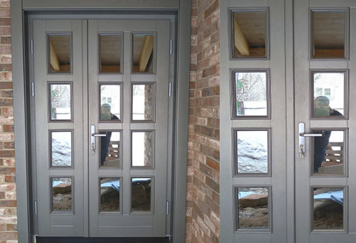 Входные деревянные двери из дуба