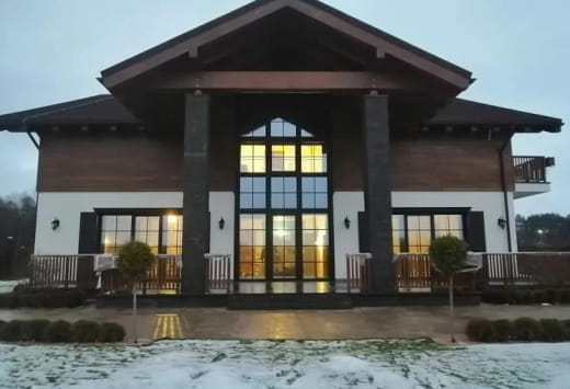 Двухрамные деревянные окна из дуба в частном доме