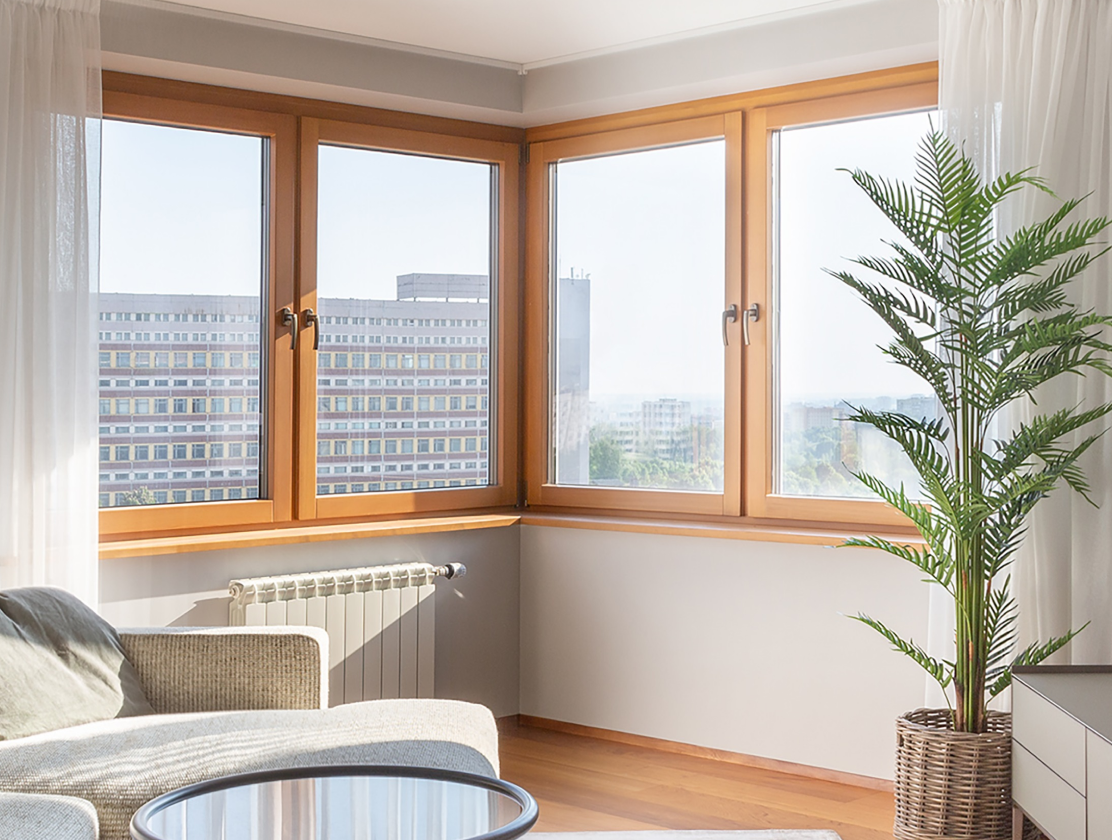 Заказать балконные окна: подбор цвета Отделка остелкния балконов и лоджий